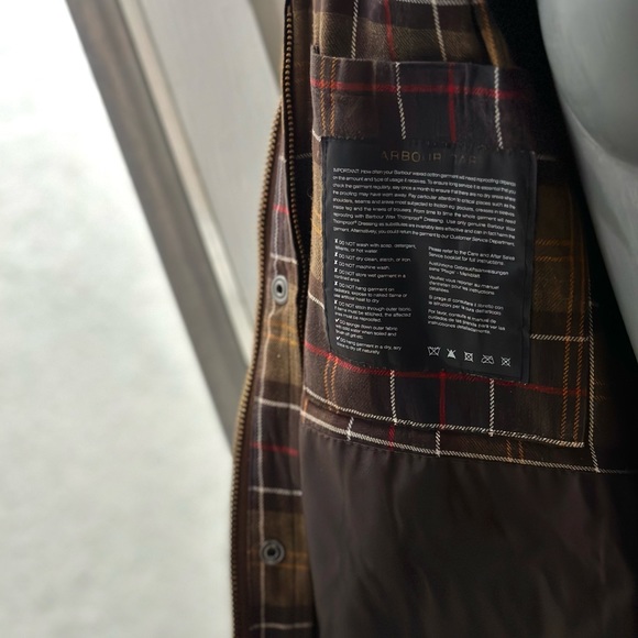 Barbour Bedale Wax Jacket - Picture 7 of 13